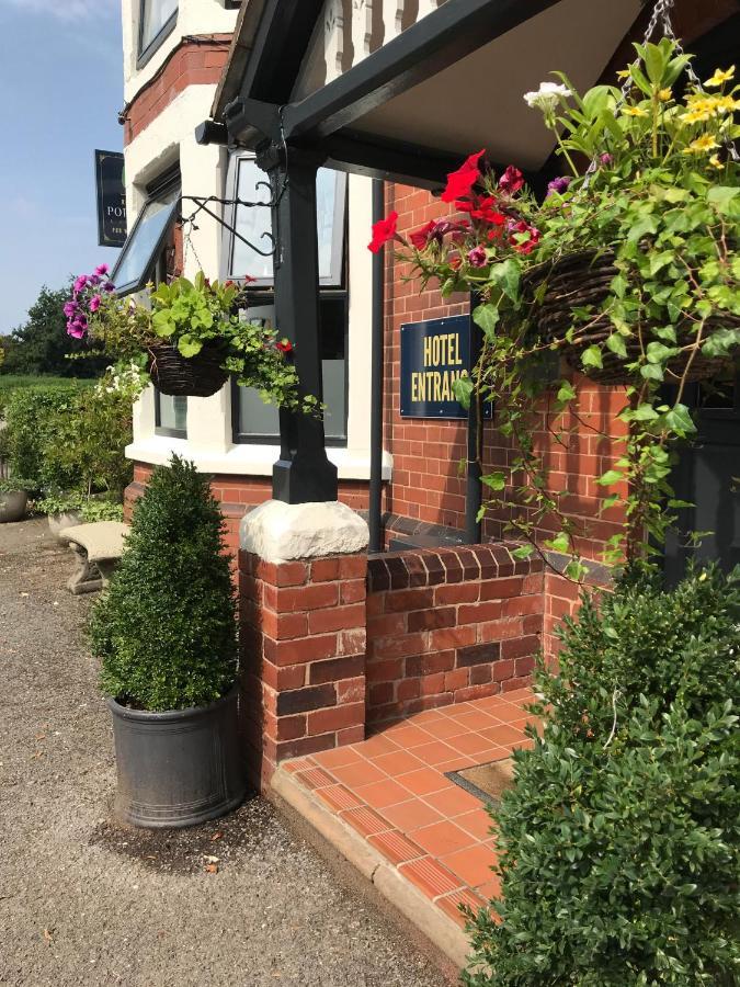 Rowton Poplars Hotel Chester Bagian luar foto
